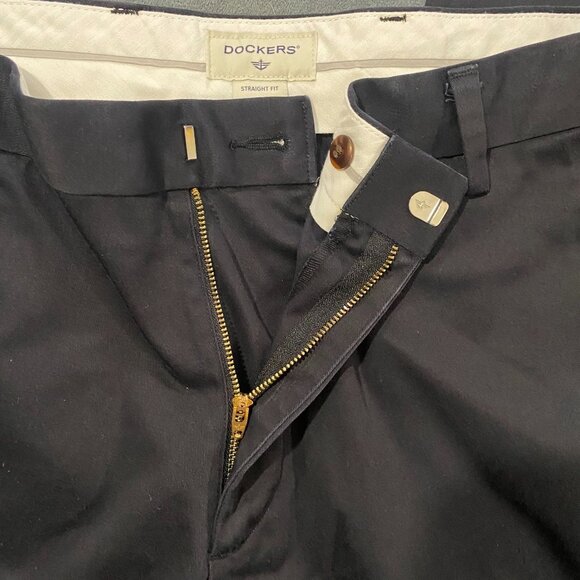 Dockers Mens Chinos 36x30 Black Straight Fit Cotton Blend - Picture 3 of 4